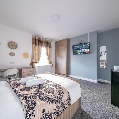 *Rc12S* For Your Most Relaxed & Cosy Stay + Free Parking + Free Fast Wifi * Leeds  Eksteriør bilde