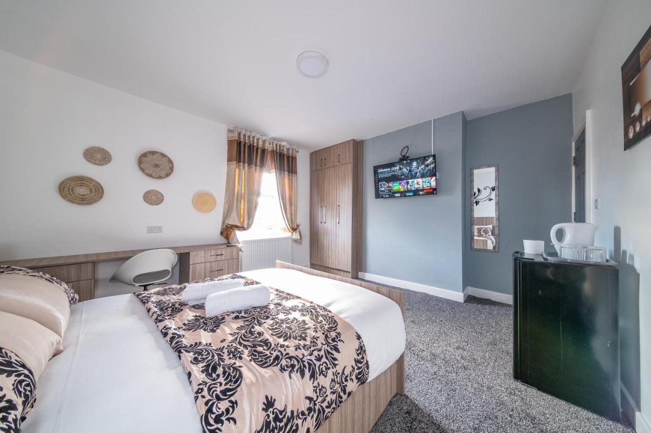 *Rc12S* For Your Most Relaxed & Cosy Stay + Free Parking + Free Fast Wifi * Leeds  Eksteriør bilde